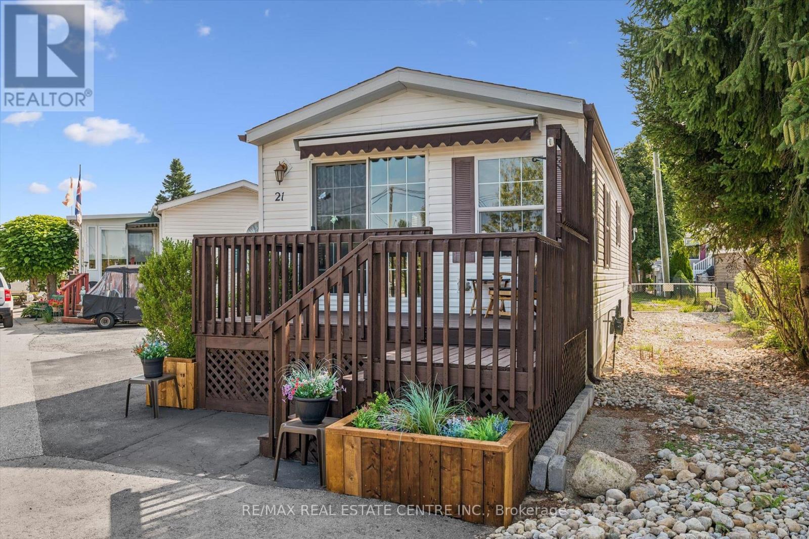 21 TRILLIUM BEACH DRIVE - Image 25