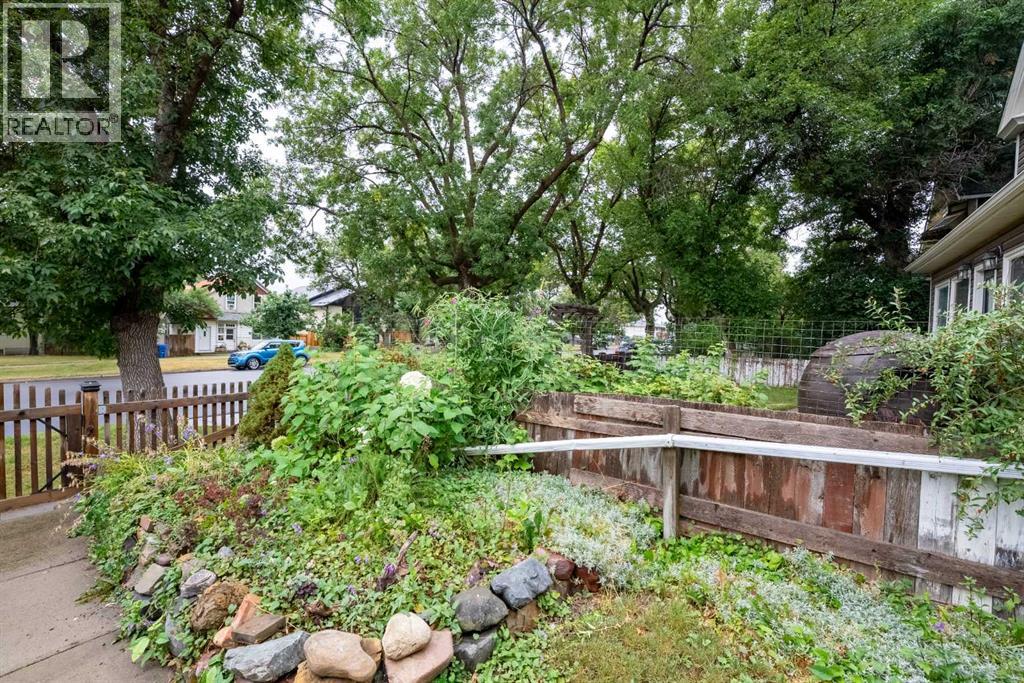 287 7A Avenue S - Image 6
