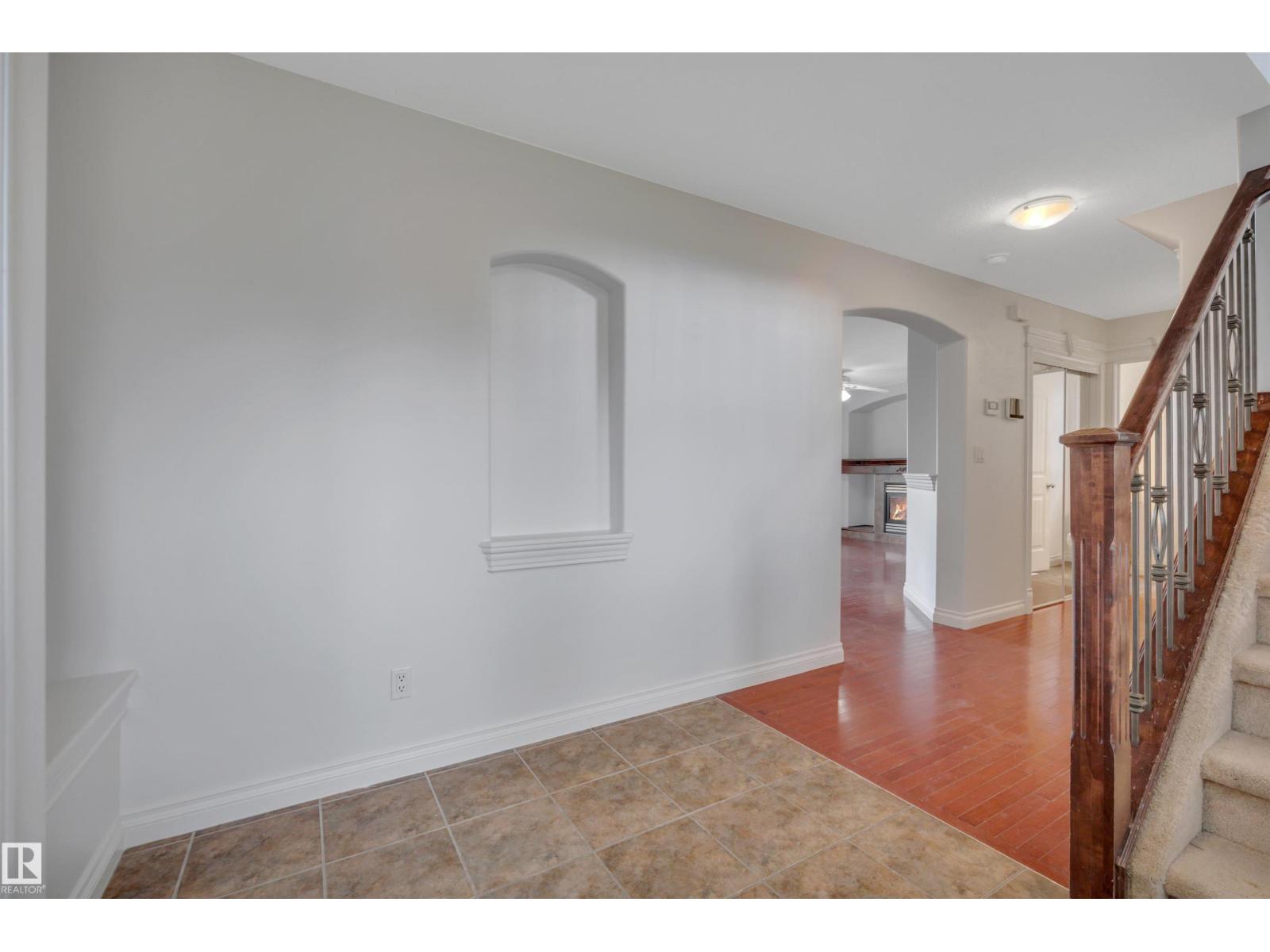 24 BIRCHMONT DR, Bridgeport, Leduc photo 5