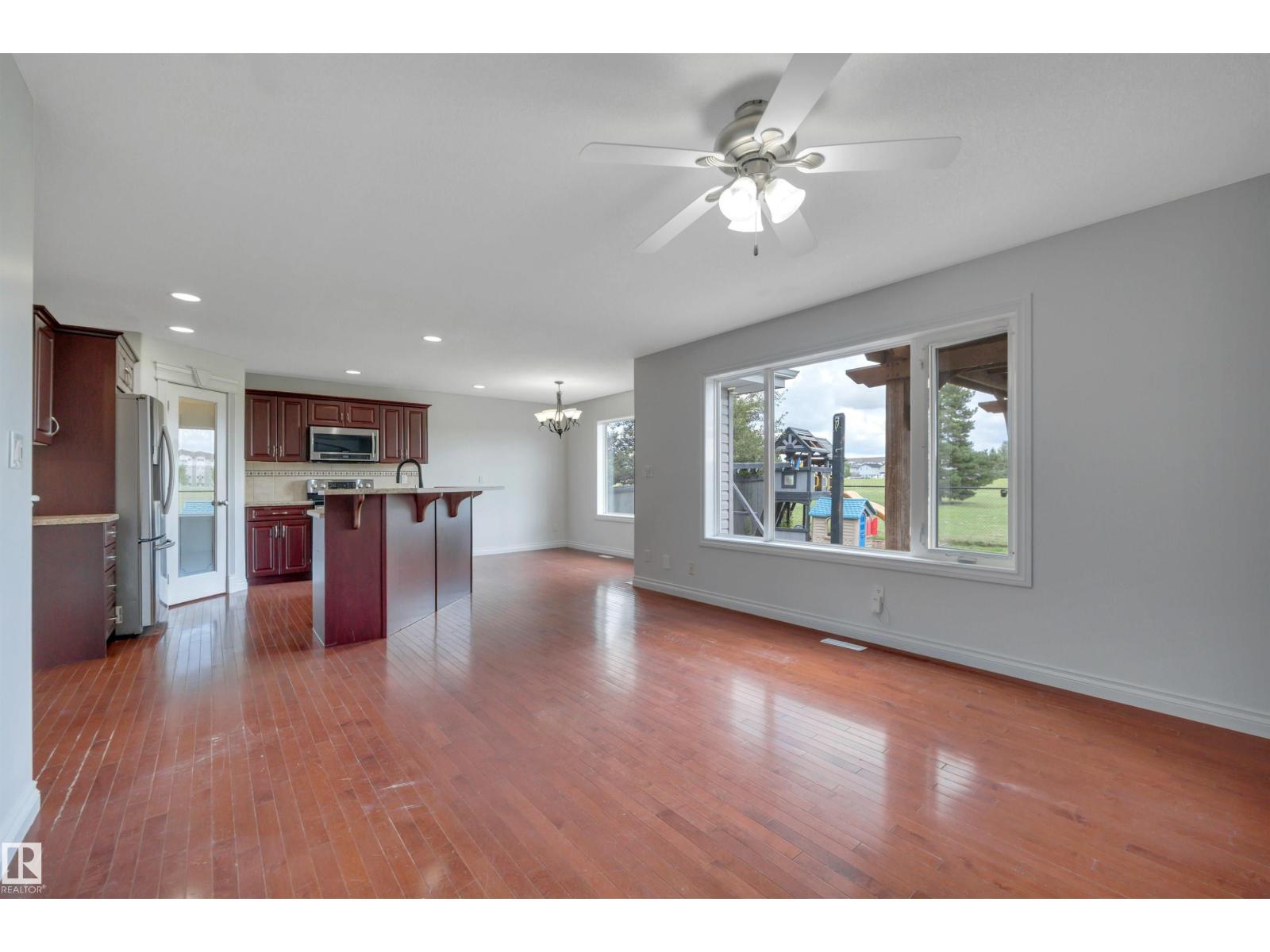 24 BIRCHMONT DR - Image 9