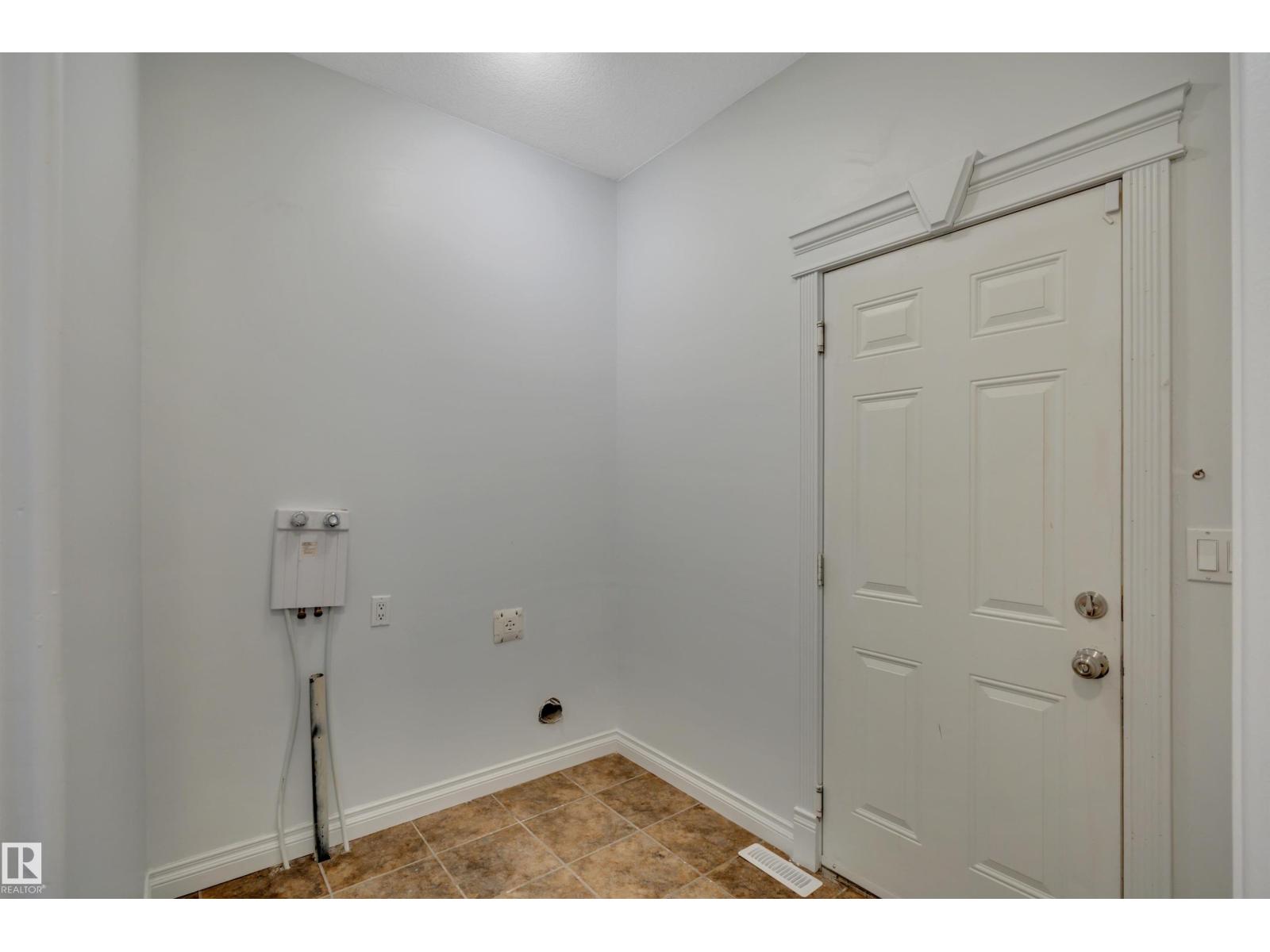 24 BIRCHMONT DR - Image 23