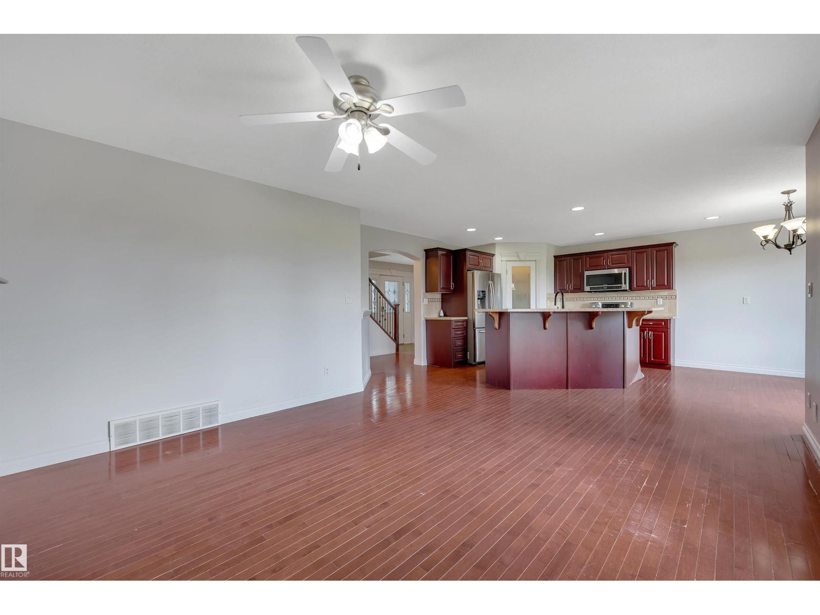 24 BIRCHMONT DR - Image 11
