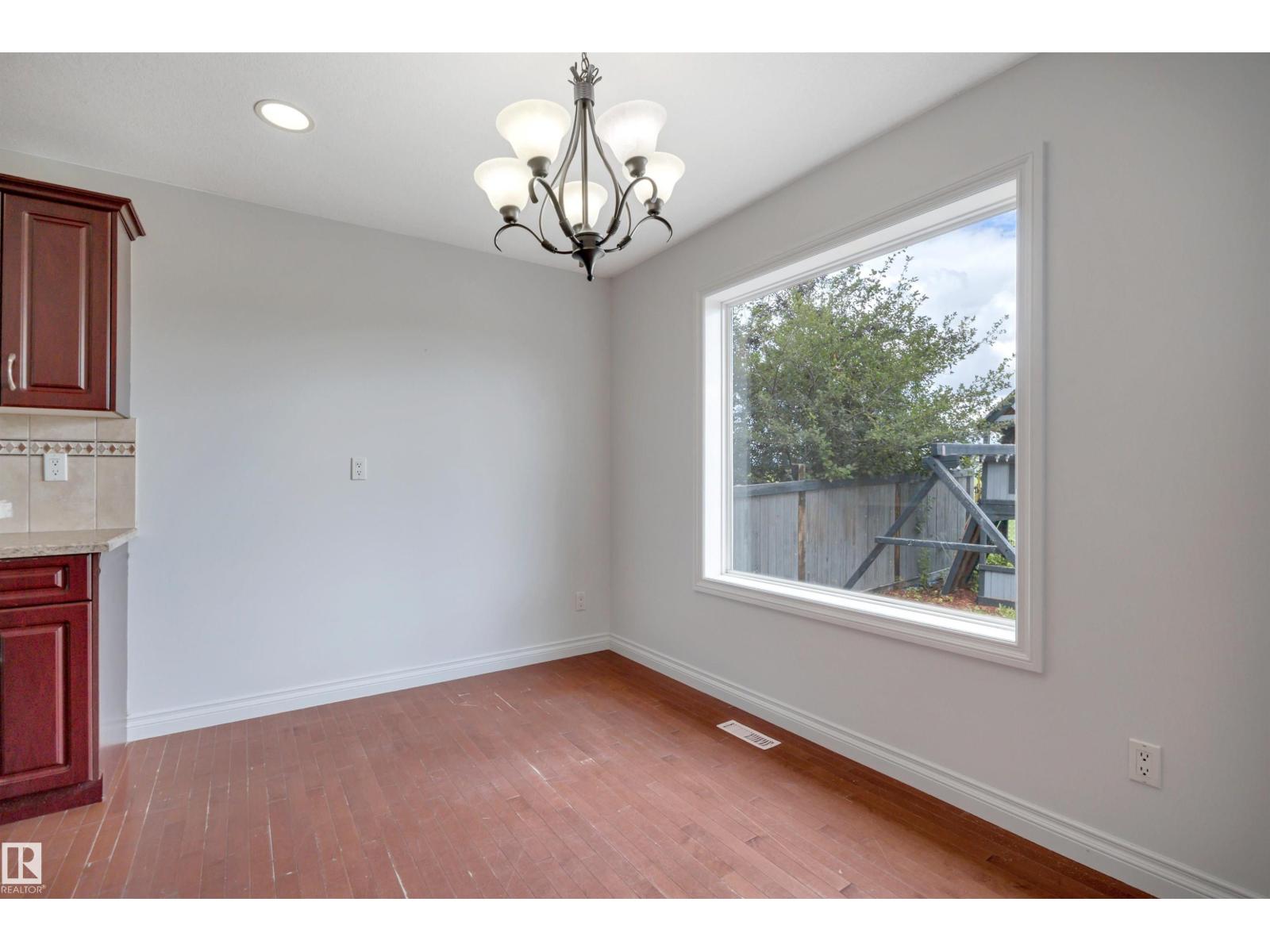 24 BIRCHMONT DR - Image 18