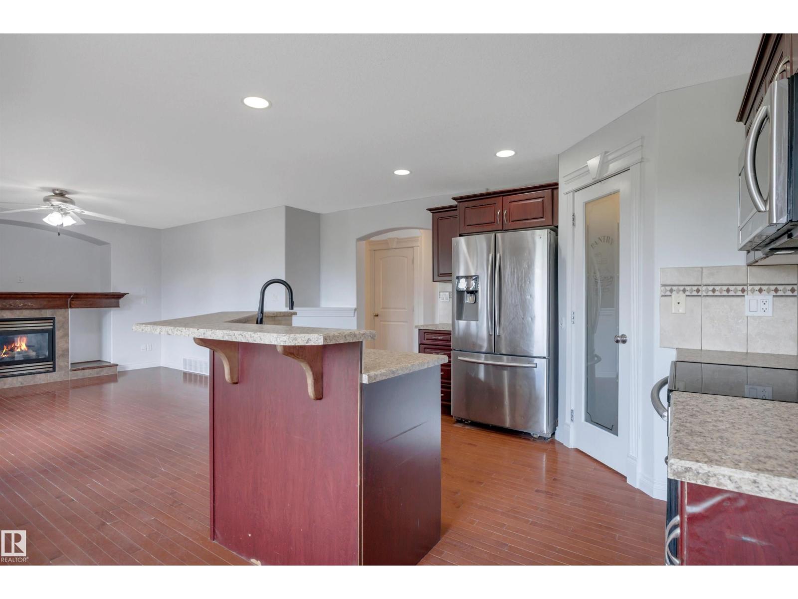 24 BIRCHMONT DR - 17