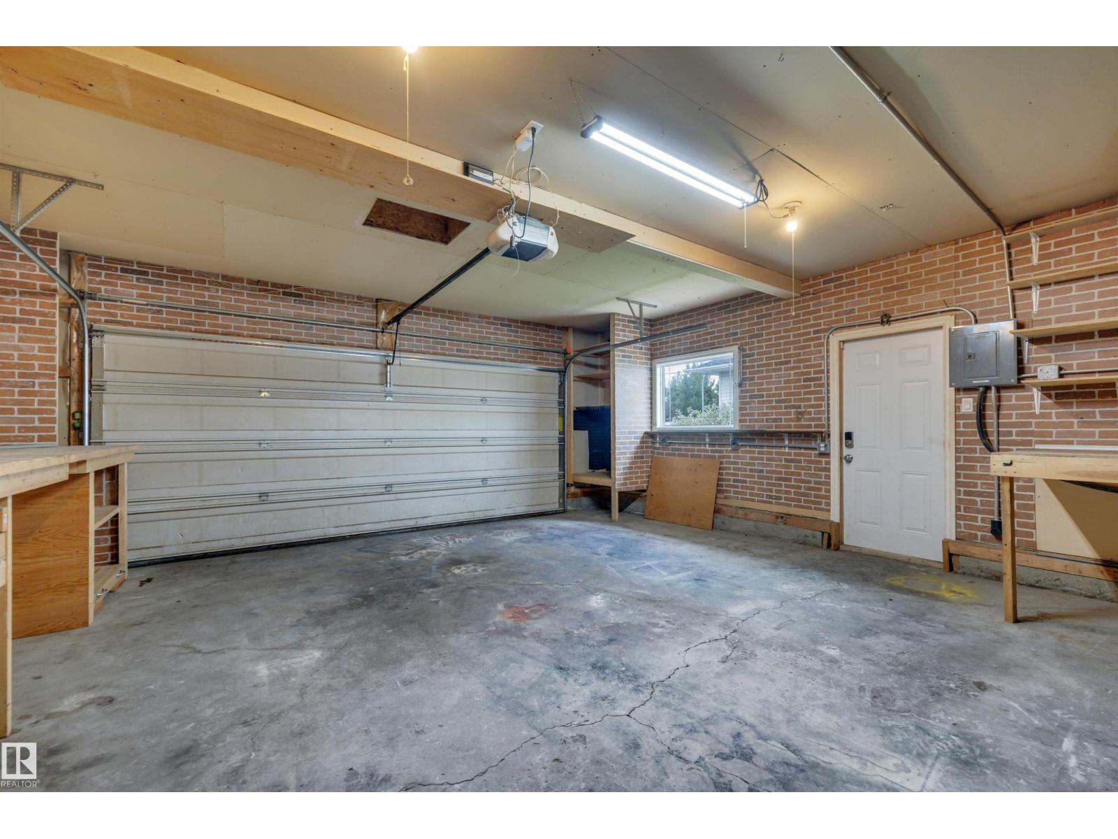 24 BIRCHMONT DR - 24