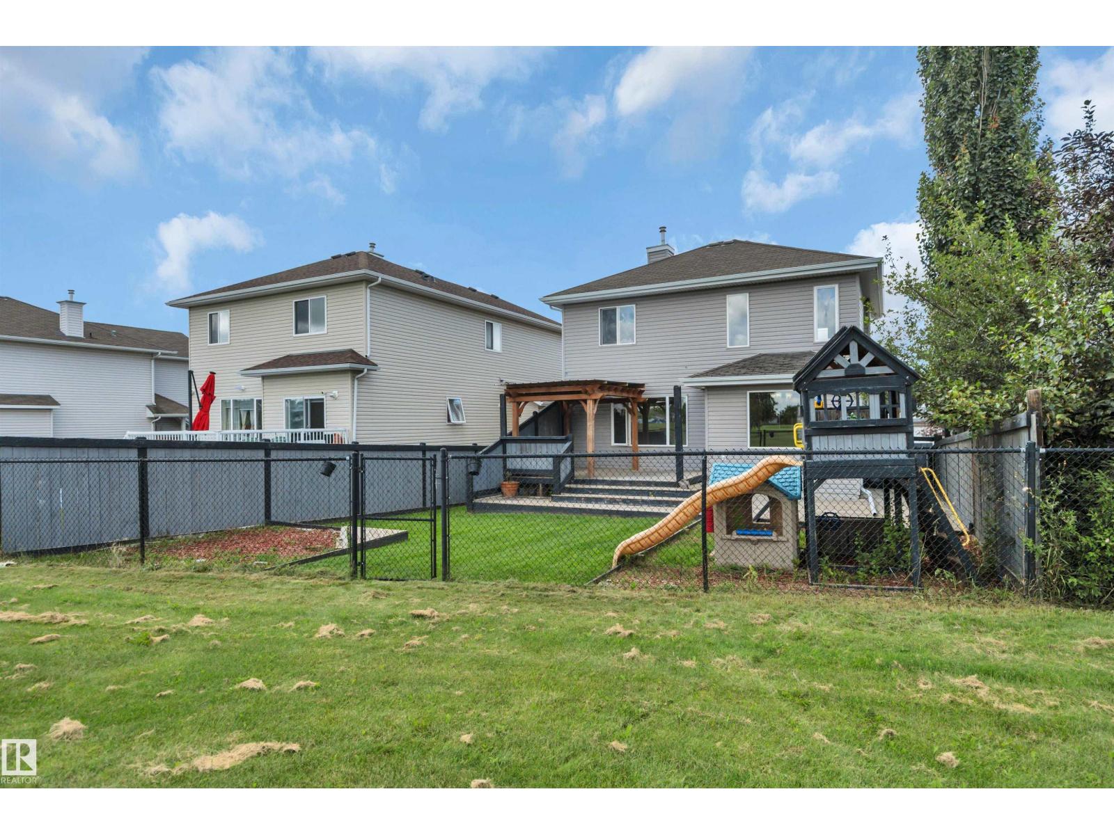 24 BIRCHMONT DR - 57