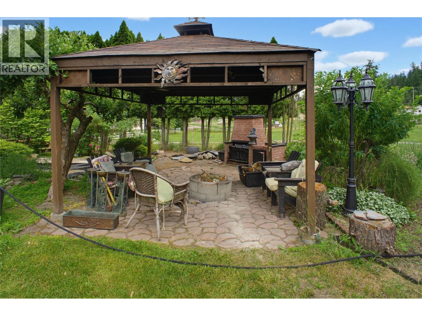8576 WESTSYDE Road - 34