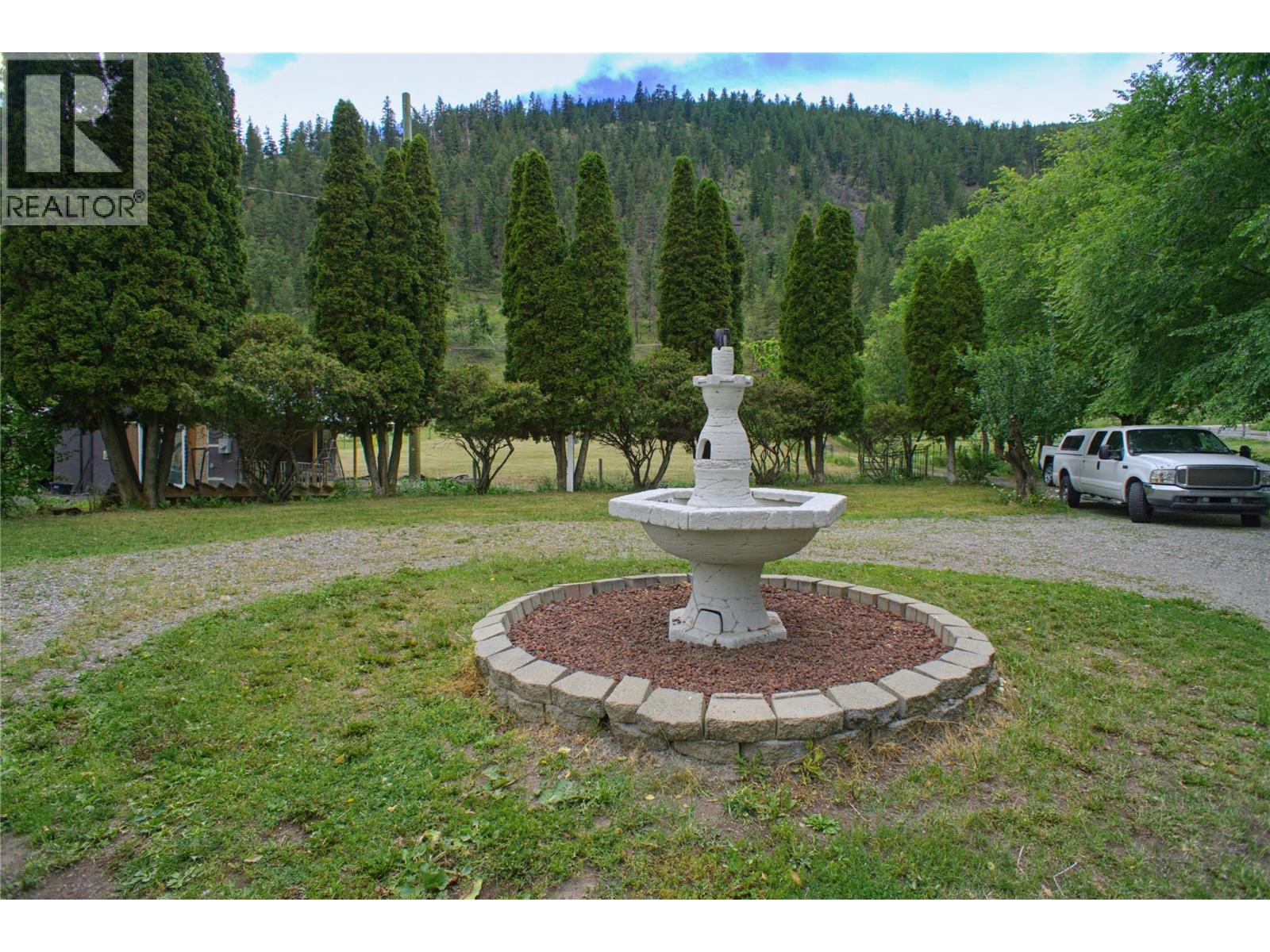 8576 WESTSYDE Road - 43