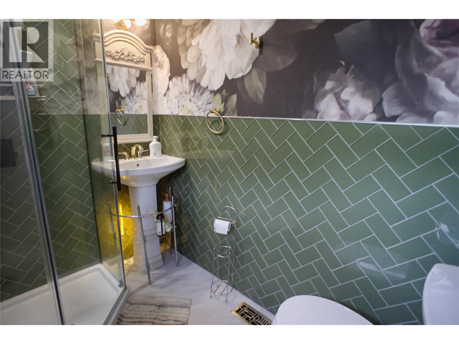 8576 WESTSYDE Road - Image 11