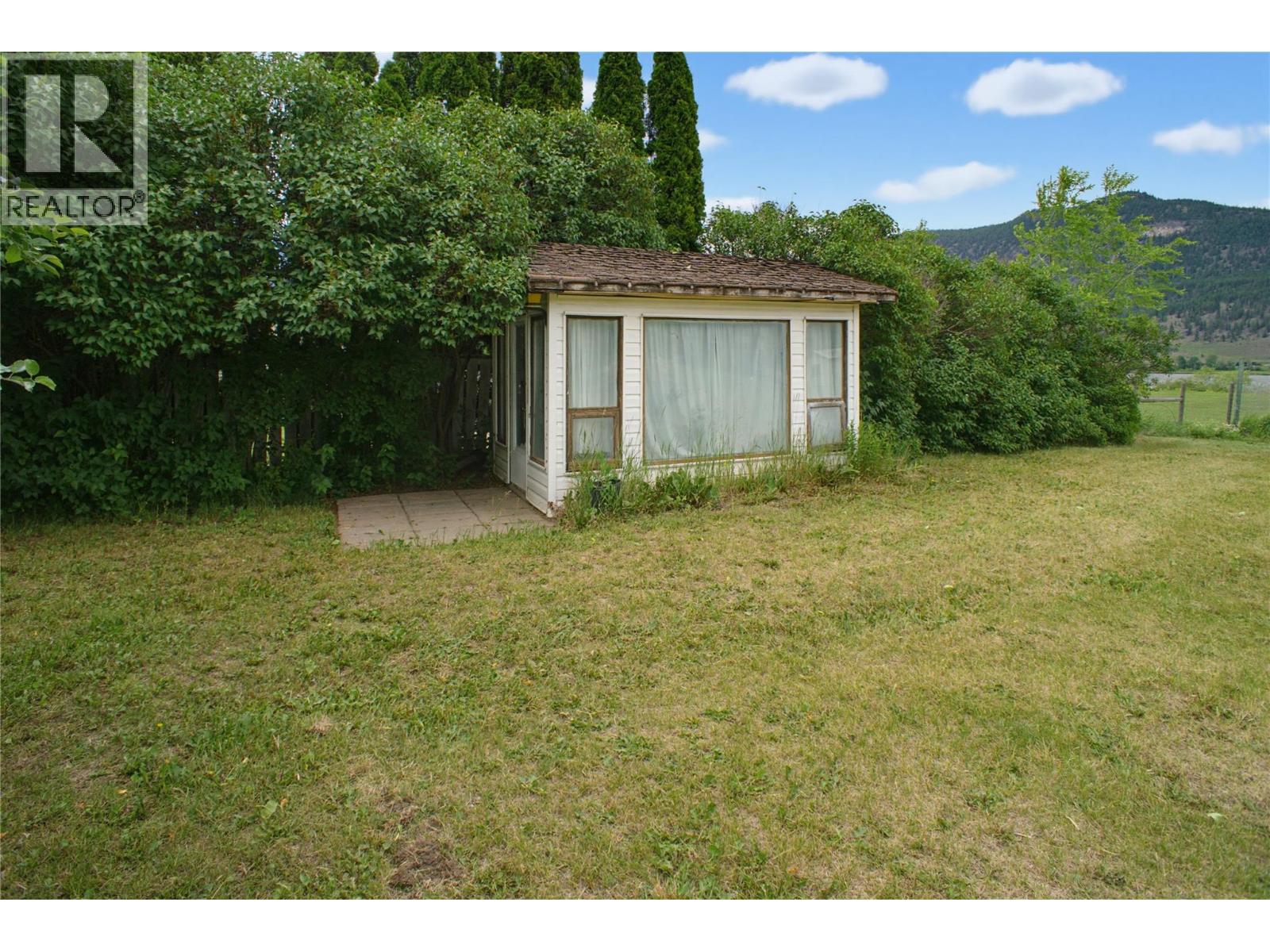 8576 WESTSYDE Road - Image 42