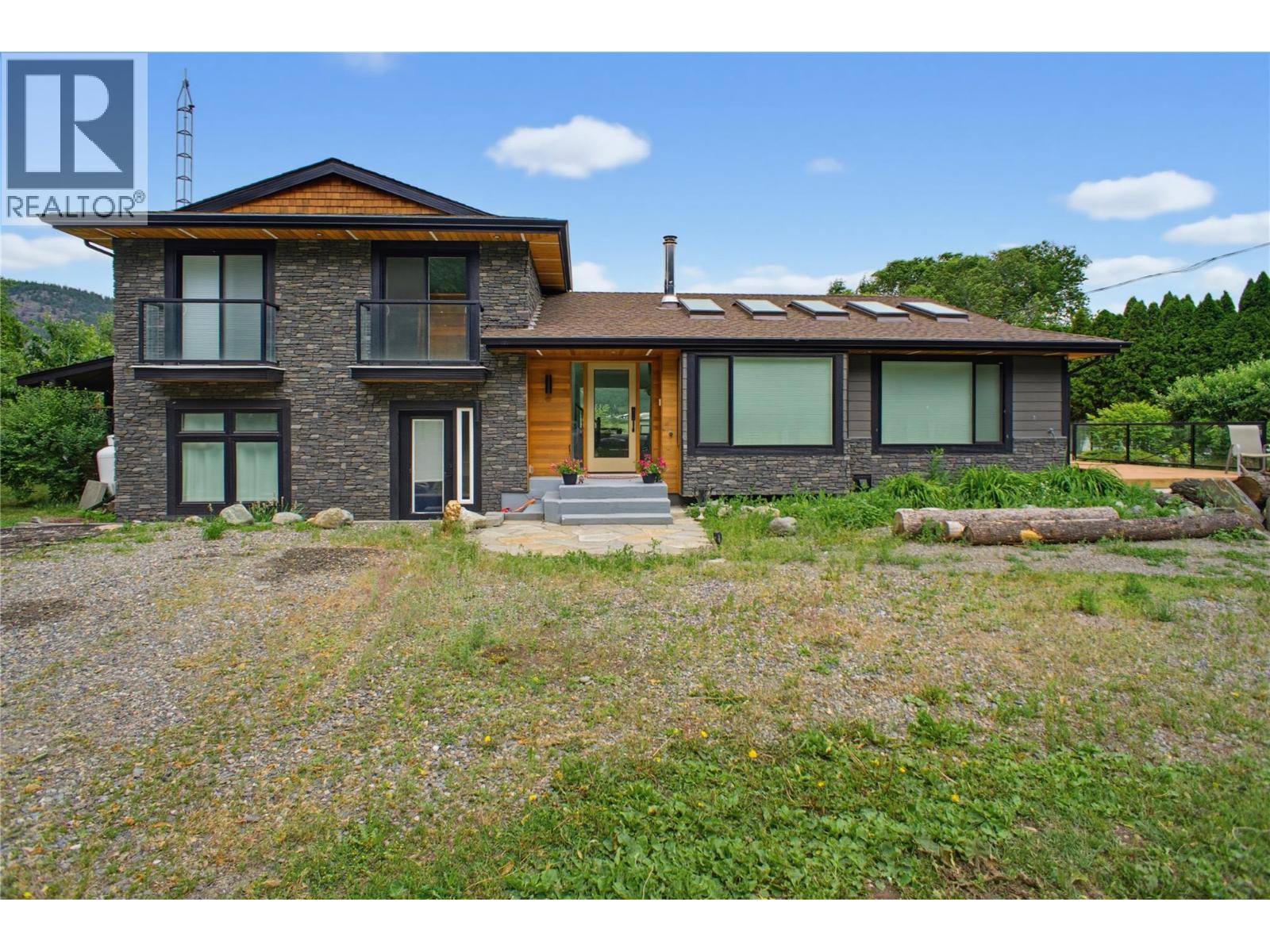 8576 WESTSYDE Road - 3