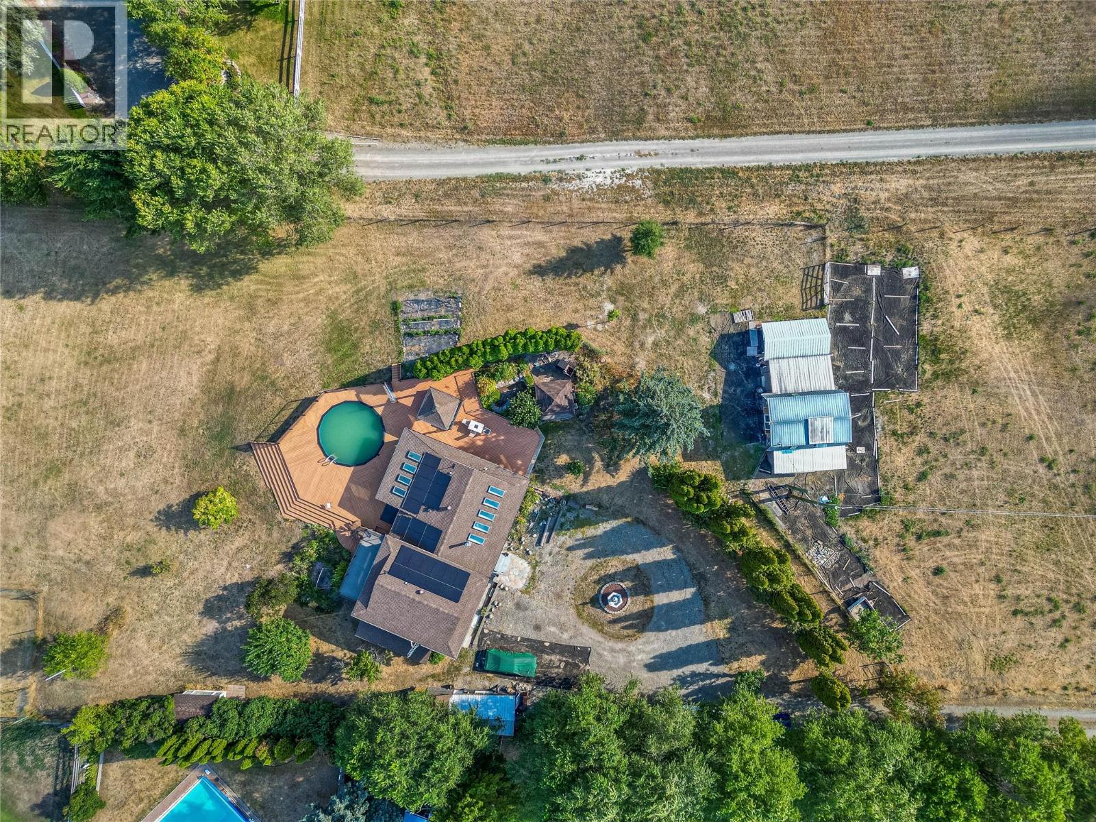 8576 WESTSYDE Road - 52
