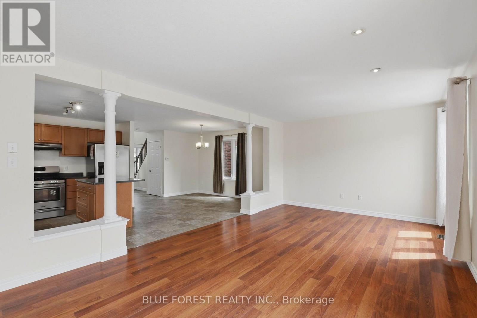 1888 STACKHOUSE CRESCENT - 14