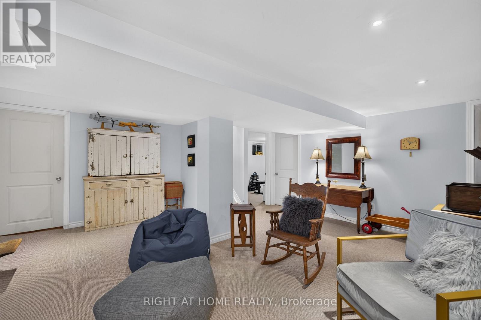 24 TWEEDSMUIR AVENUE - Image 18