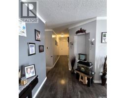 3pc Bathroom - 401 6th Avenue W, Nipawin, SK S0E1E0 Photo 8