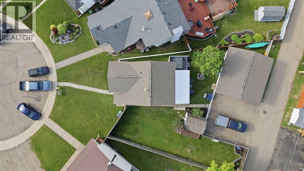 6134 52 Street Close - 42