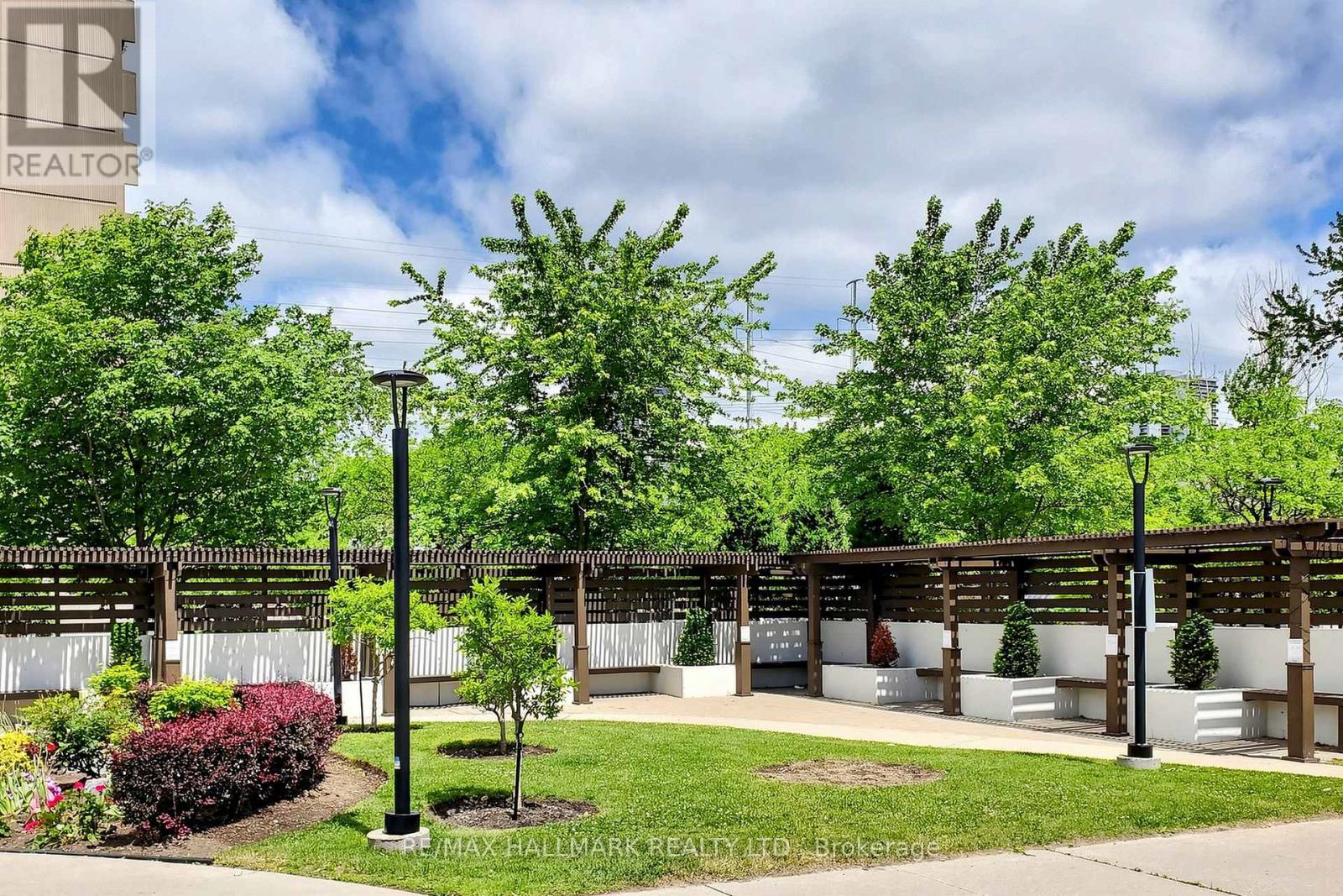 #1401 725 DON MILLS ROAD - Image 32