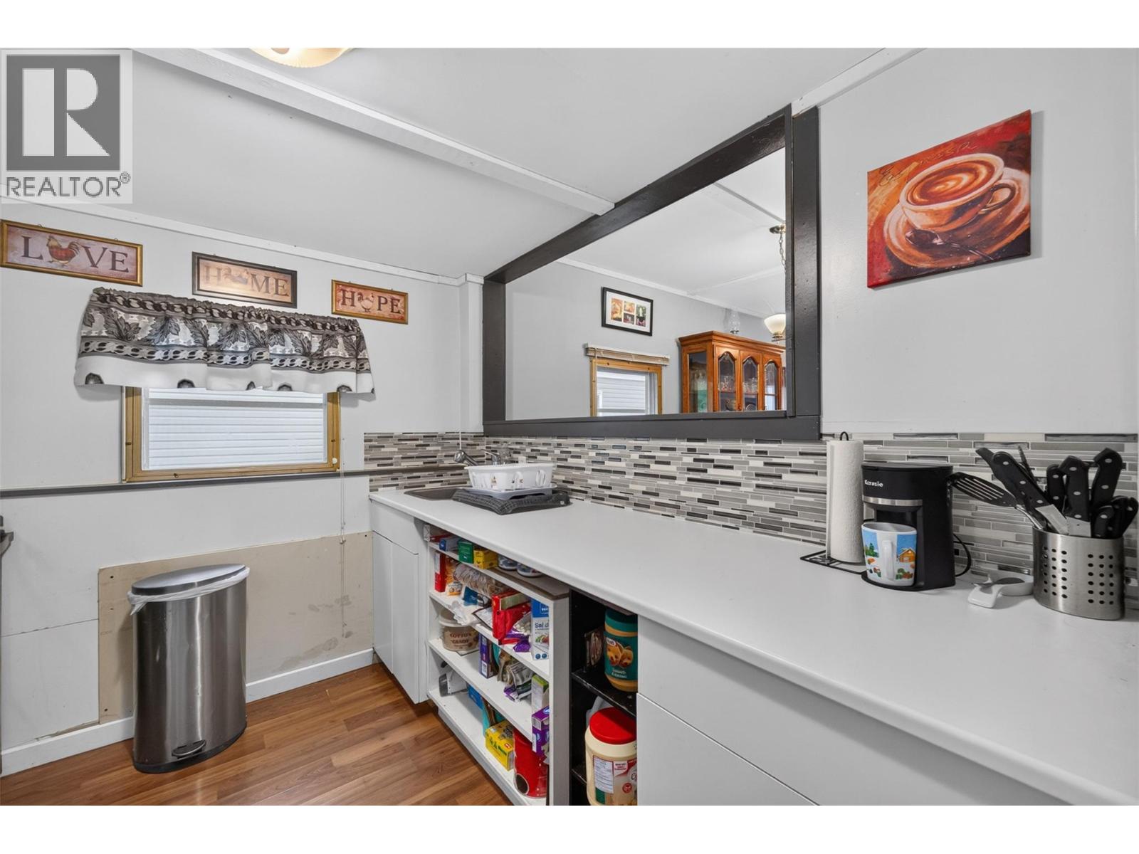 #30 501 Kappel Street - 28