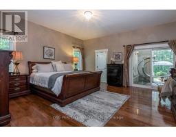 9 Laddie Lane, Springwater, ON L9X0C3 Photo 25