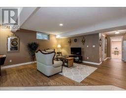 9 Laddie Lane, Springwater, ON L9X0C3 Photo 35