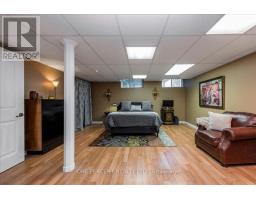 9 Laddie Lane, Springwater, ON L9X0C3 Photo 36