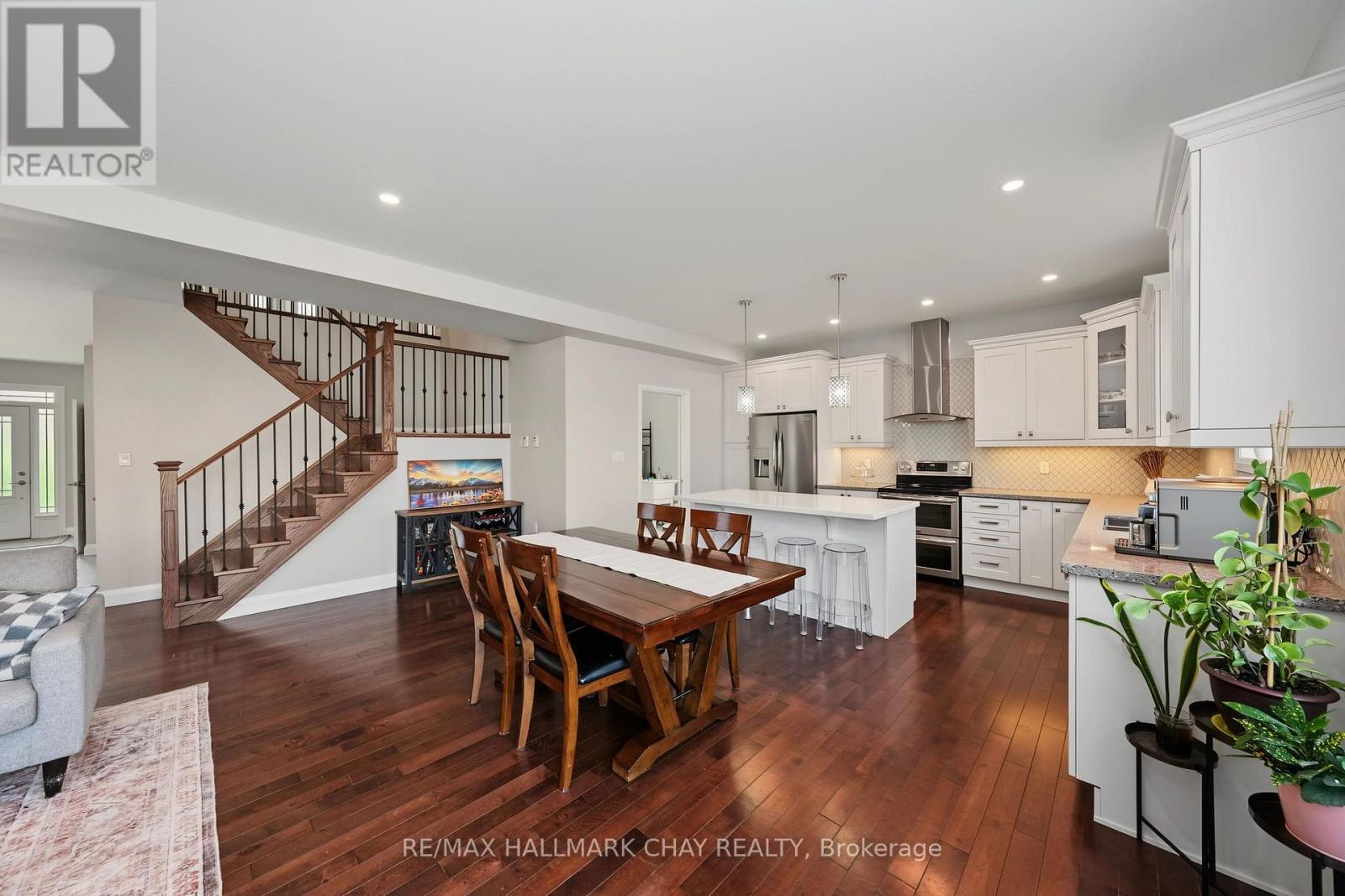 36 LOWRY COURT - Image 11