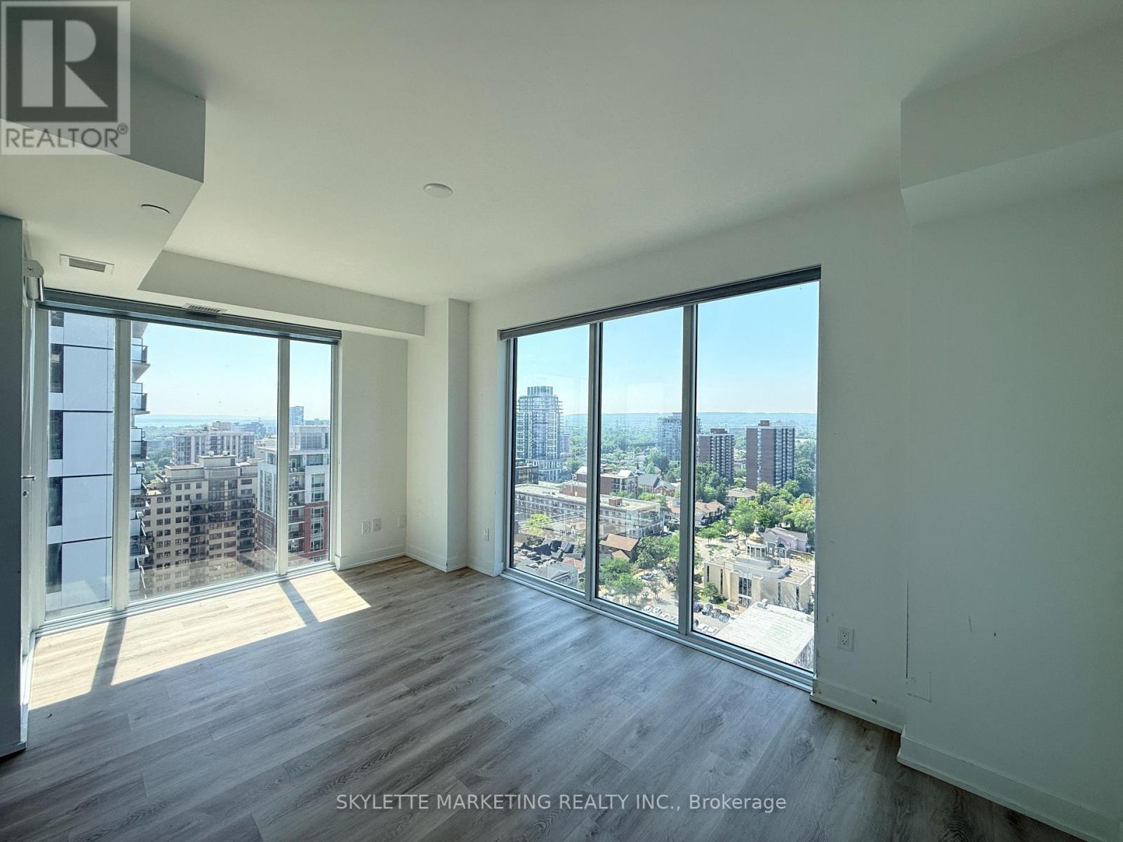 #1810 370 MARTHA STREET - 2