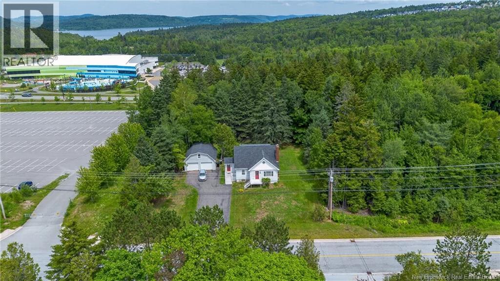 85 Quispamsis Road - 11