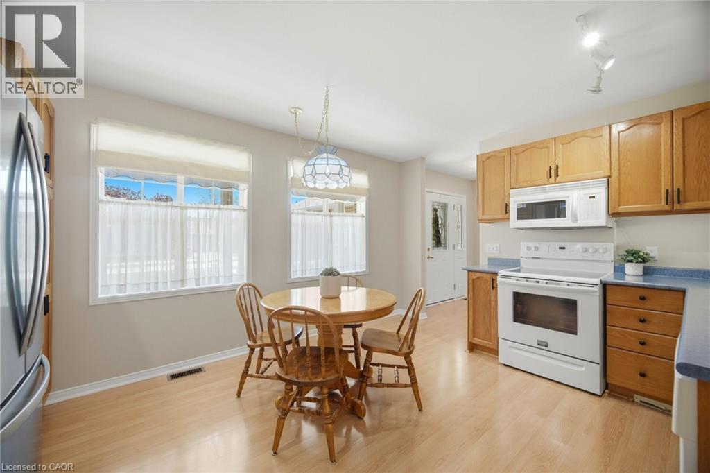 71 GRAYVIEW Drive - Image 7