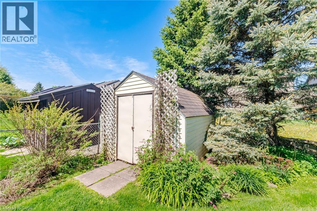 71 GRAYVIEW Drive - Image 41