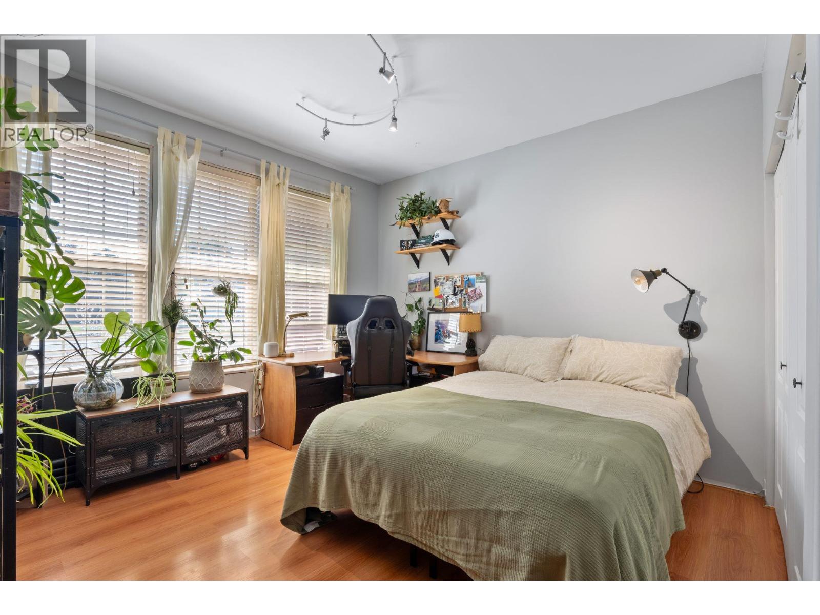 559 MCLEAN Road - Image 21