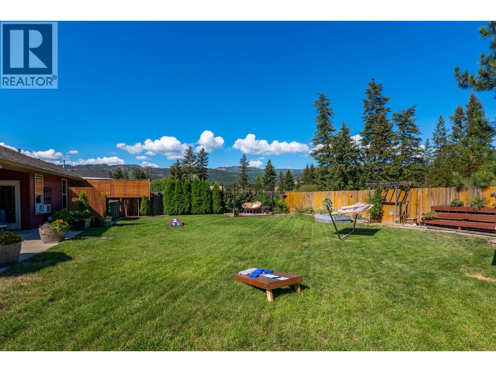 559 MCLEAN Road - Image 34