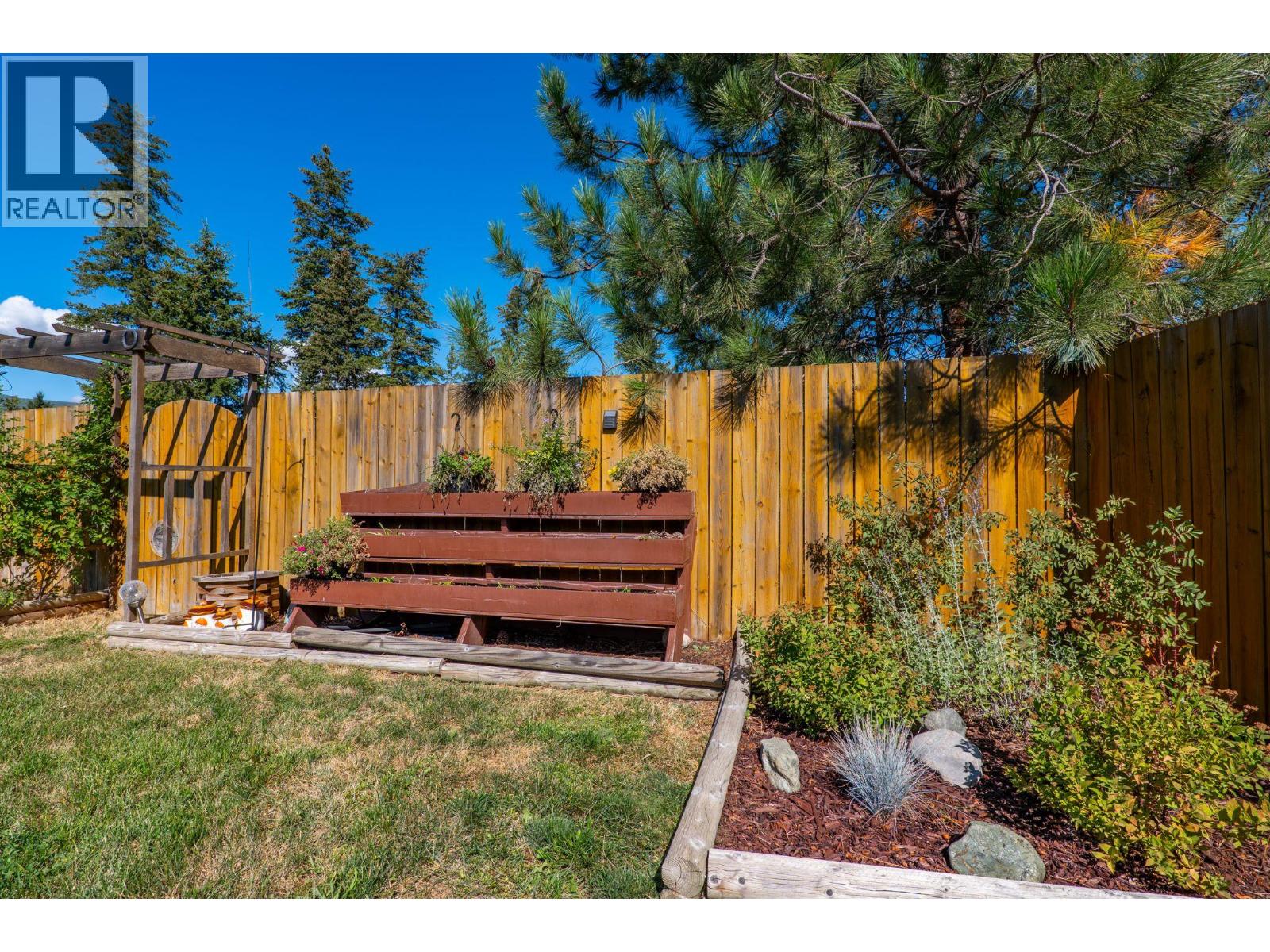 559 MCLEAN Road - Image 37