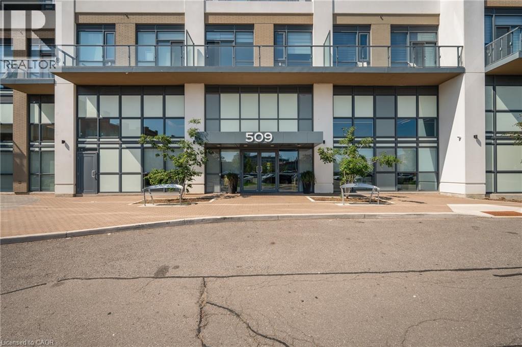 #305 509 DUNDAS Street W - Image 8
