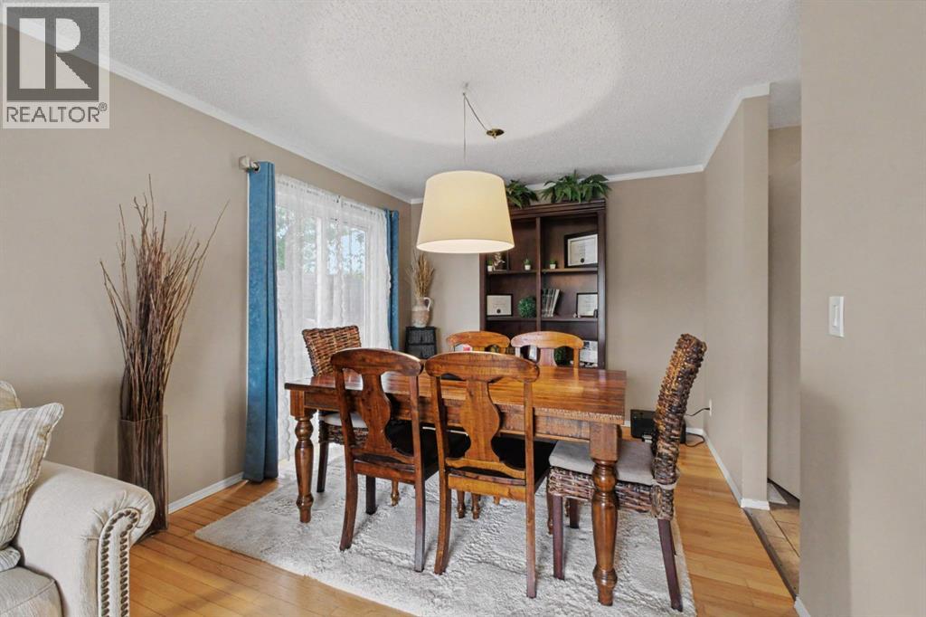 85 Rideau Close SW - 8