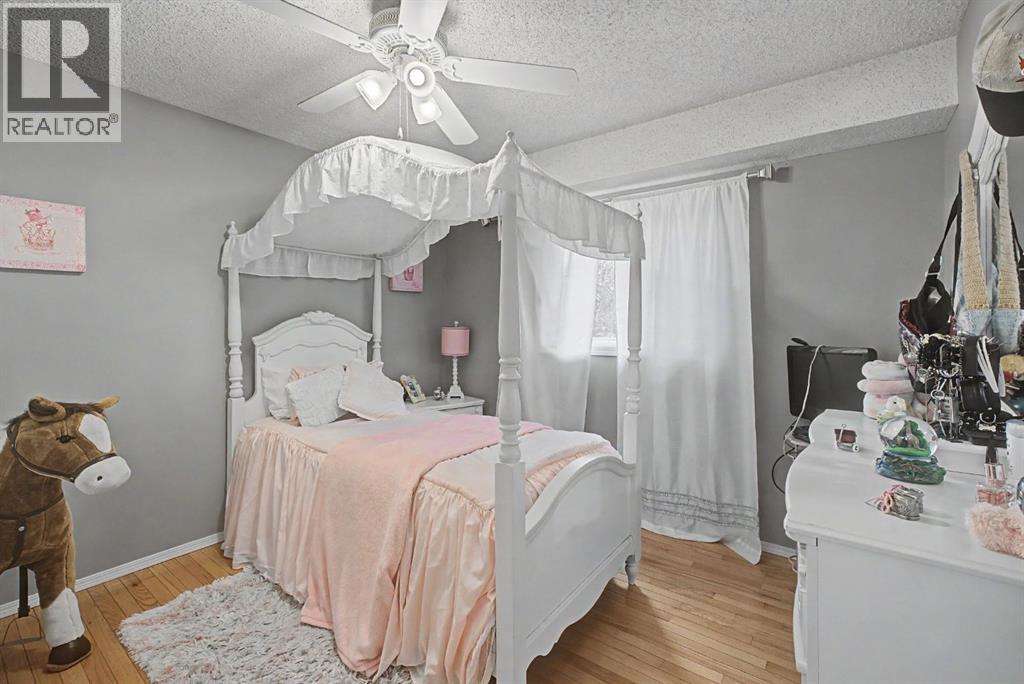 85 Rideau Close SW - 10