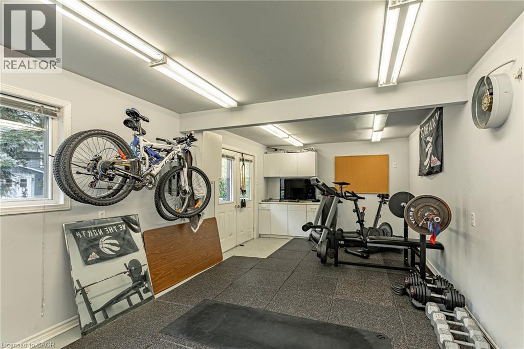281 BLACKACRES Boulevard - Image 41