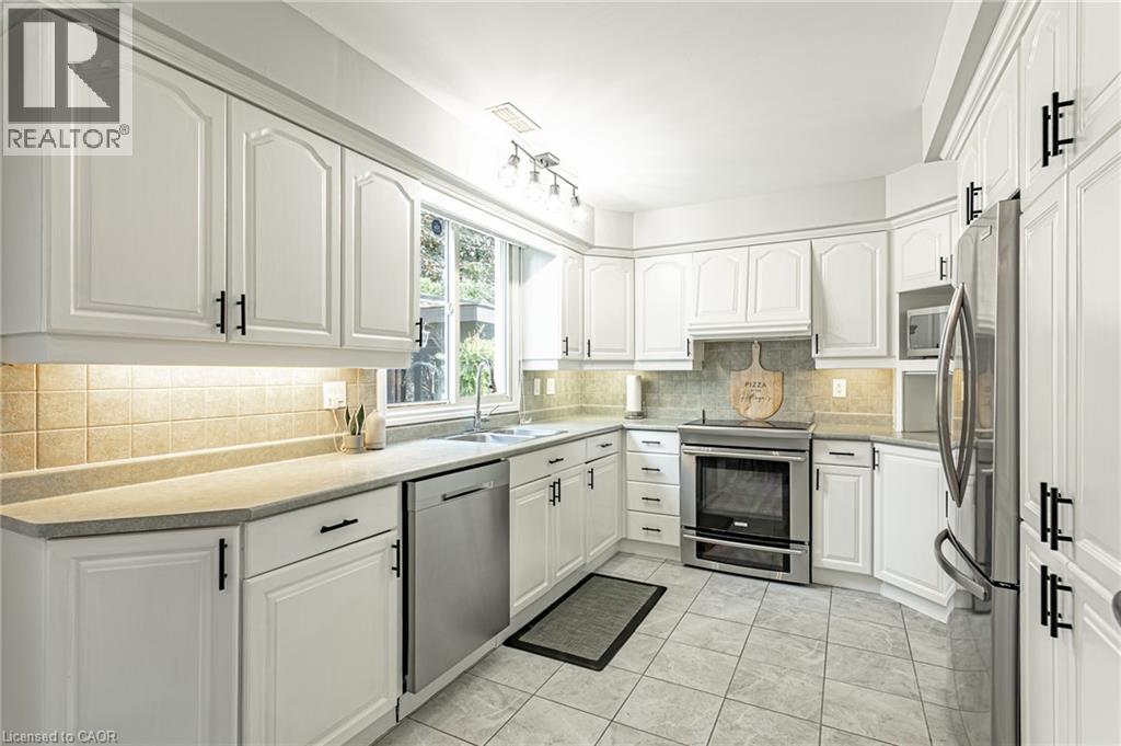 281 BLACKACRES Boulevard - Image 14
