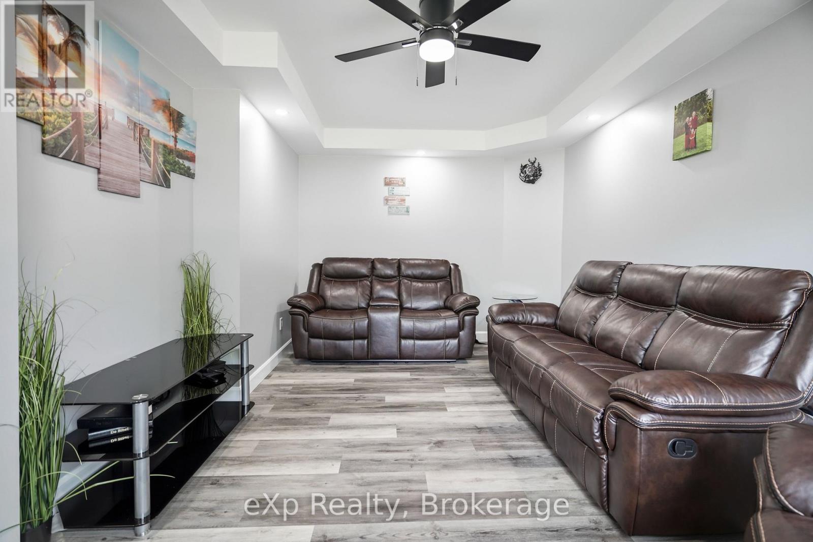 1060 SANDERSON STREET - Image 5