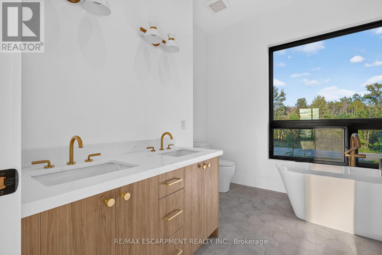 1641 BRACKENRIG ROAD - 20
