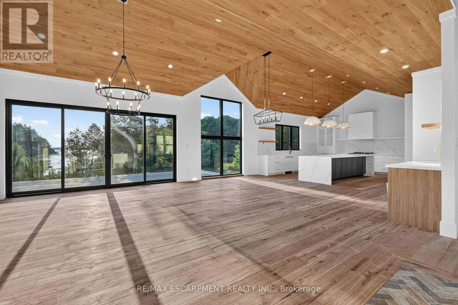 1641 BRACKENRIG ROAD - 7