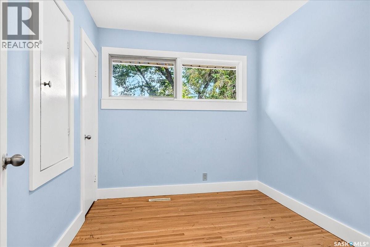 5 Bryant STREET - Image 17