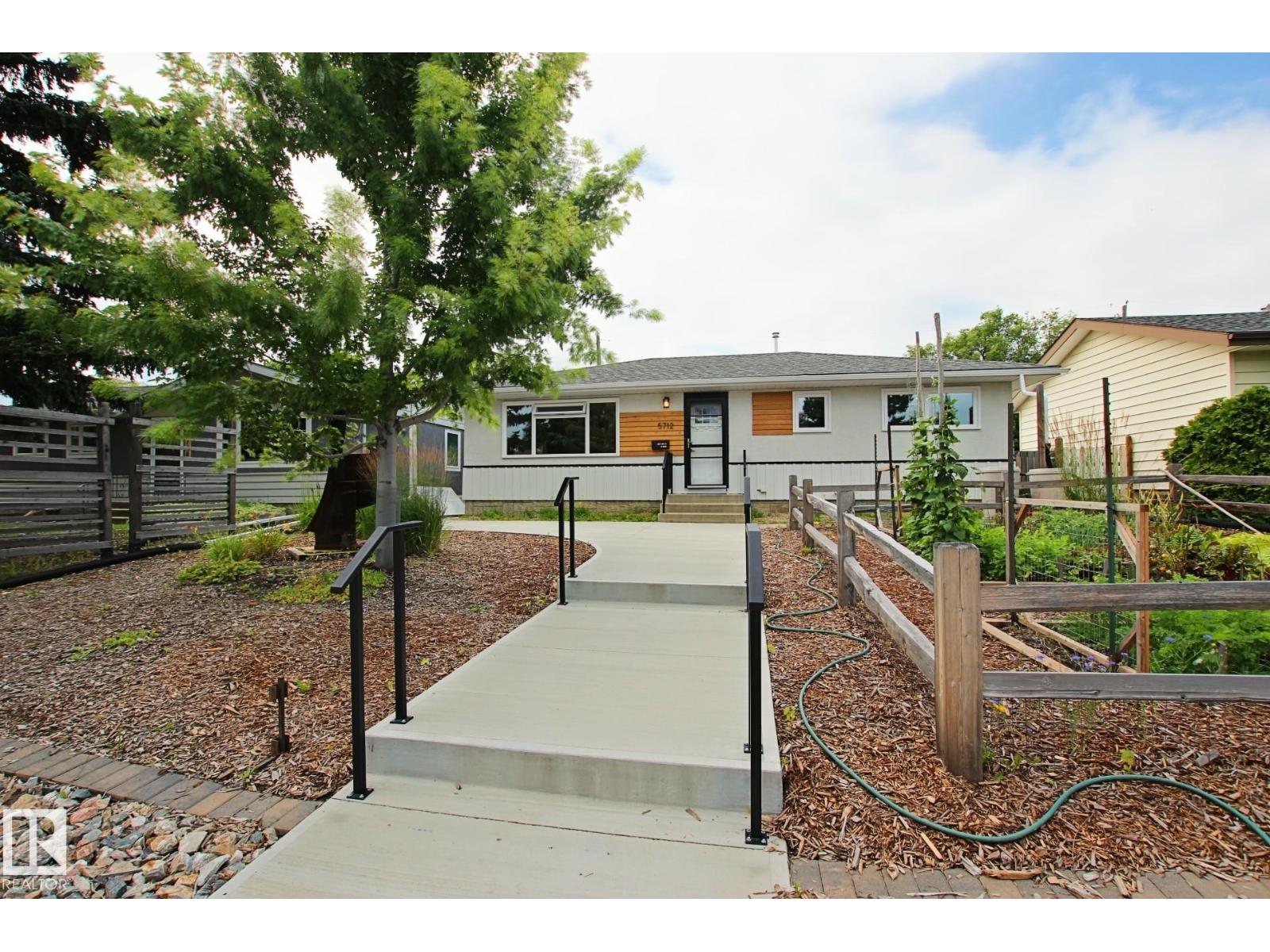 5712 113B ST NW, Lendrum Place, Edmonton photo 4