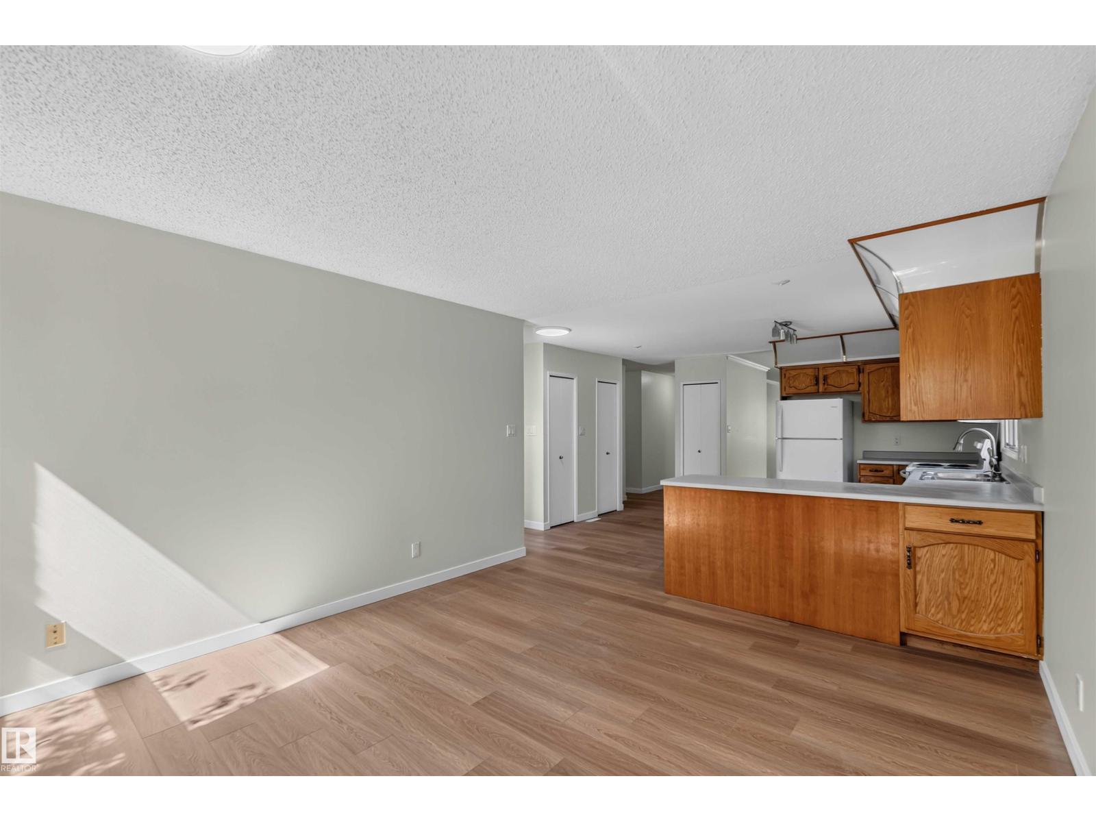 14725 43A AV NW - Image 25