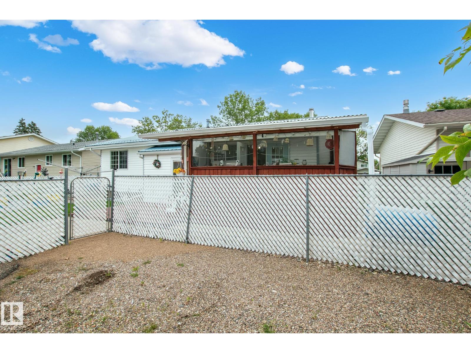 4510 41A ST - Image 38