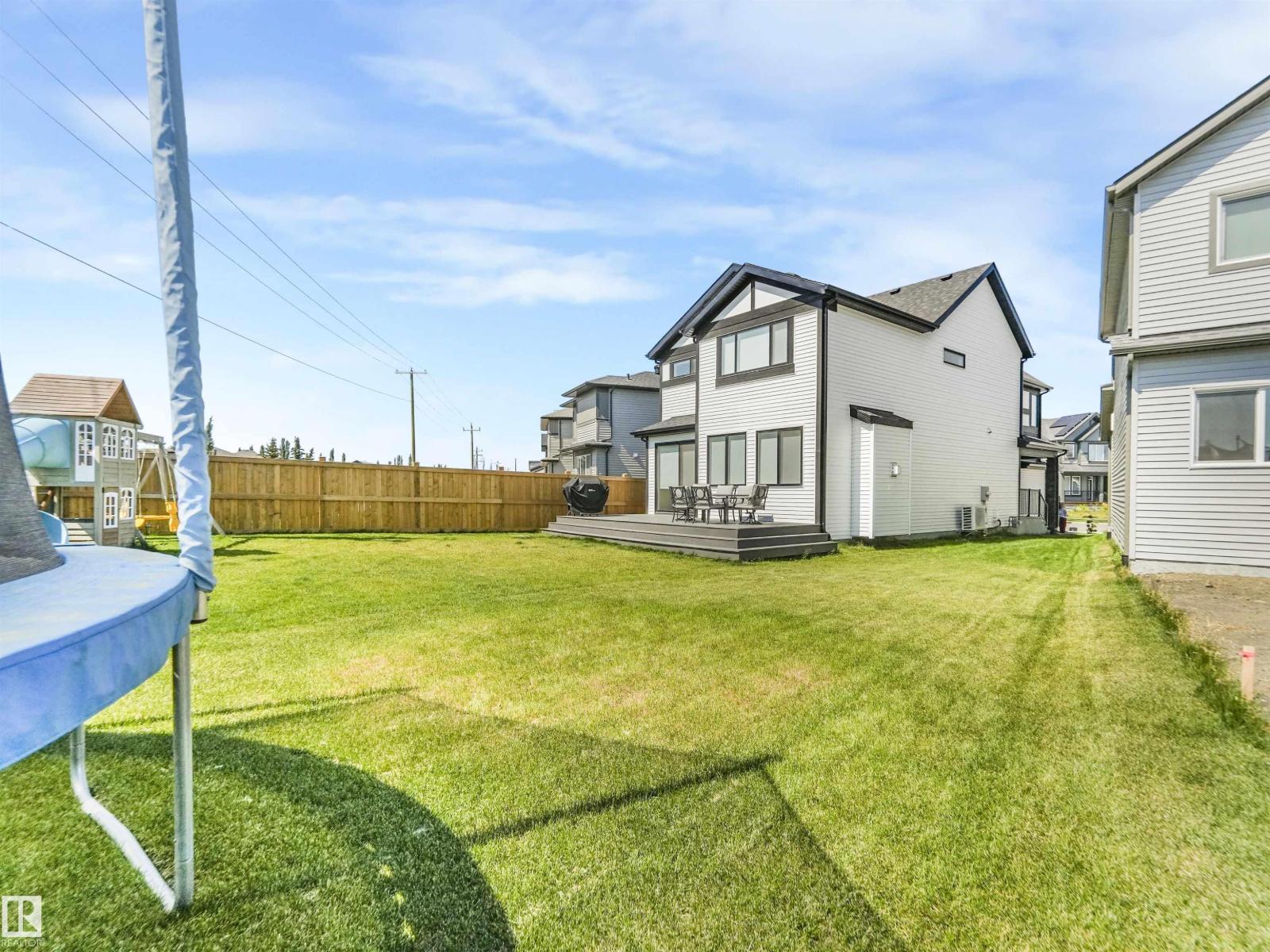 19 NETTLE CR, North Ridge, St. Albert photo 3