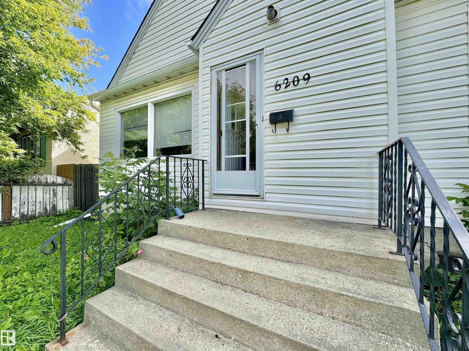 6209 106 ST NW - 2