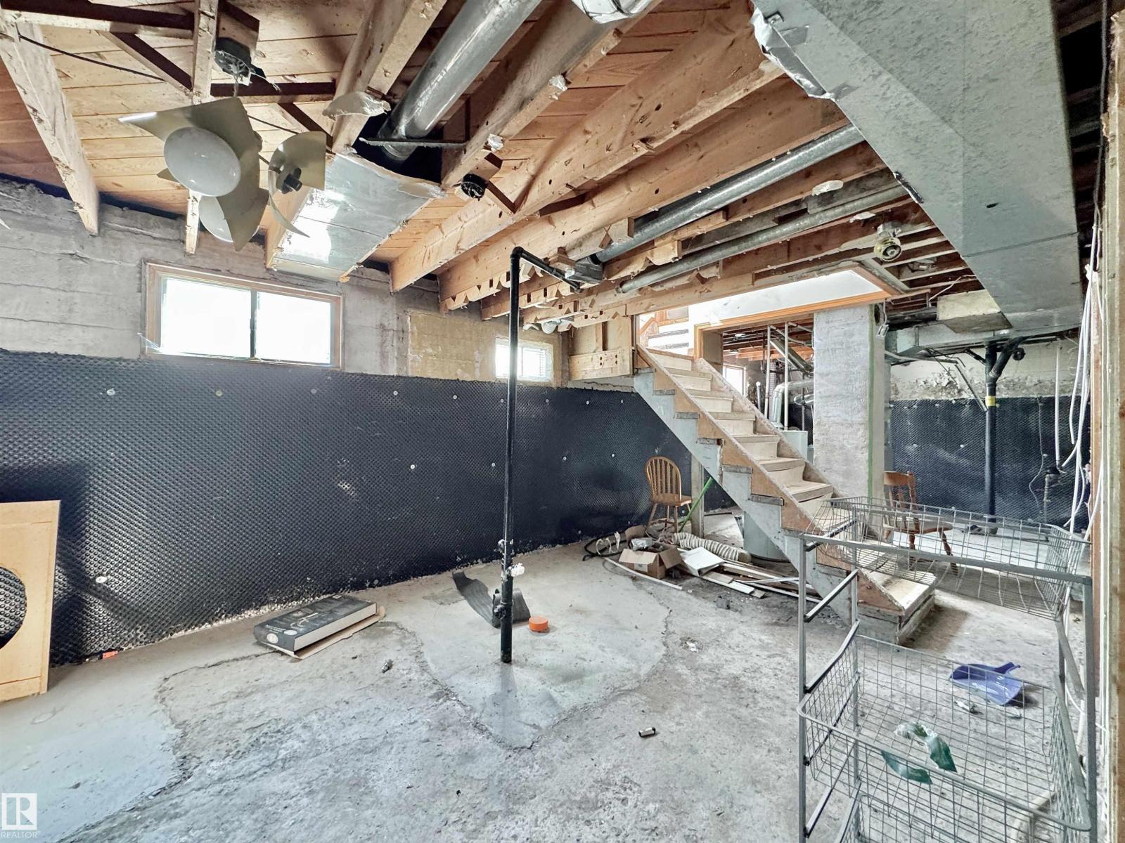 6209 106 ST NW - Image 40