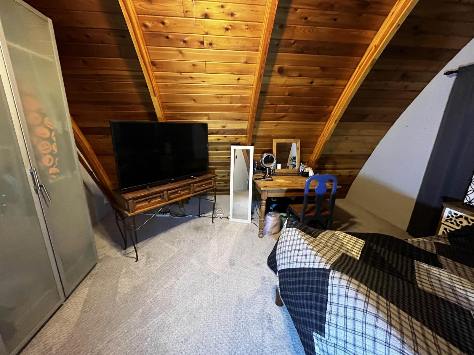 14371 ALPINE BOULEVARD, Sunshine Valley, Sunshine Valley