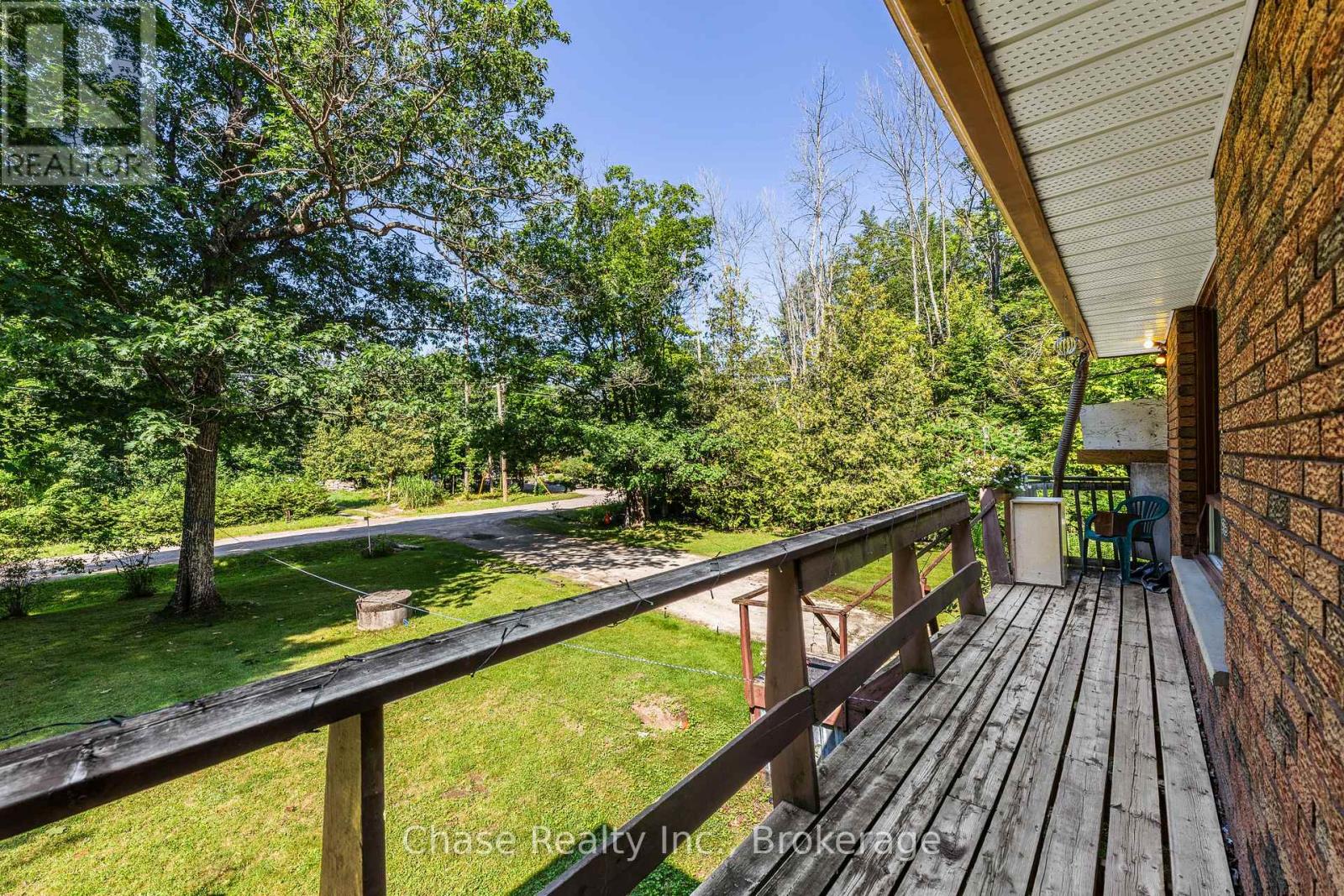 655 TINY BEACHES ROAD N - Image 6